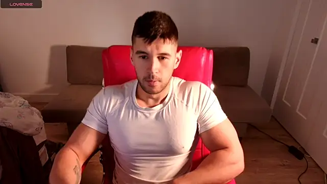 Snapshot of Sand0w chatting on September 2025 05:14:02 PM Sand0w online show from September 2025 05:14:02 PM