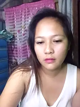 Snapshot of pretty_me092121 chatting on November 2025 05:13:02 PM pretty me092121 online show from November 2025 05:13:02 PM