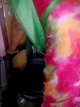 Snapshot of Jessi_25 chatting on October 2025 05:26:02 PM Jessi 25 online show from October 2025 05:26:02 PM