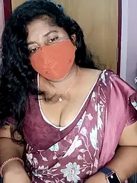 Snapshot of Jessi_25 chatting on October 2025 05:24:02 PM Jessi 25 online show from October 2025 05:24:02 PM