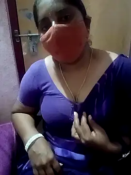 Snapshot of Jessi_25 chatting on December 2025 05:29:02 PM Jessi 25 online show from December 2025 05:29:02 PM