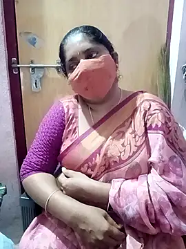 Snapshot of Jessi_25 chatting on December 2025 09:21:02 PM Jessi 25 online show from December 2025 09:21:02 PM