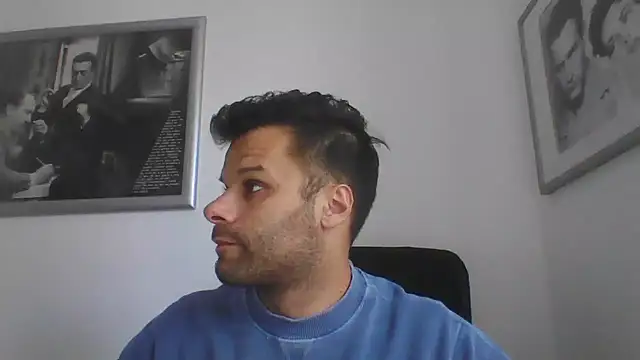 Snapshot of FROCETTO93 chatting on October 2025 12:03:01 PM FROCETTO93 online show from October 2025 12:03:01 PM