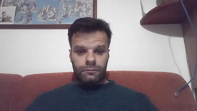 Snapshot of FROCETTO93 chatting on October 2025 04:46:01 PM FROCETTO93 online show from October 2025 04:46:01 PM