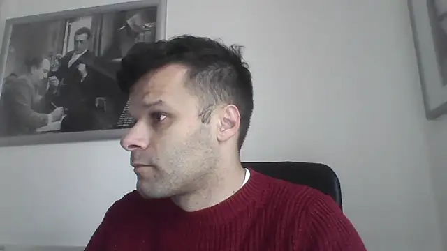 Snapshot of FROCETTO93 chatting on April 2026 12:28:01 PM FROCETTO93 online show from April 2026 12:28:01 PM