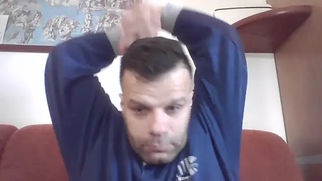 Snapshot of FROCETTO93 chatting on April 2026 07:17:02 AM FROCETTO93 online show from April 2026 07:17:02 AM