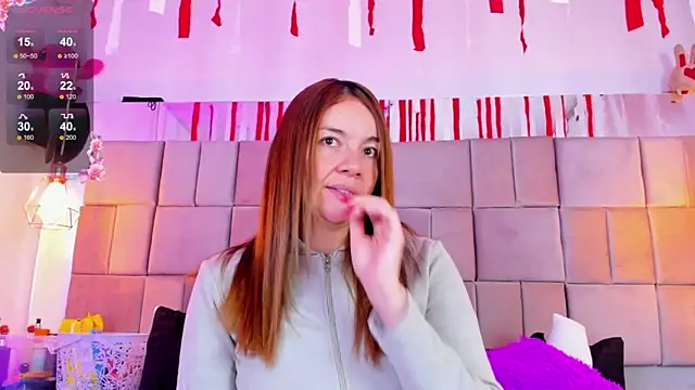 Snapshot of antoneella_jones chatting on November 2025 01:12:02 PM antoneella jones online show from November 2025 01:12:02 PM