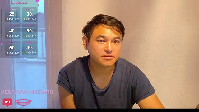 Snapshot of AsianBoy_WhiteDaddy chatting on September 2025 05:07:01 AM AsianBoy WhiteDaddy online show from September 2025 05:07:01 AM