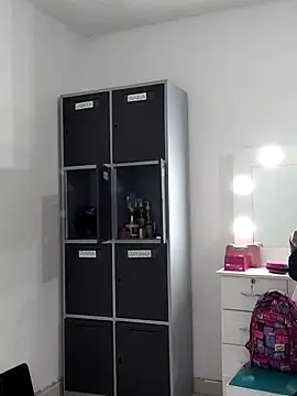 Merybeks online show from October 2025 10:33:02 AM