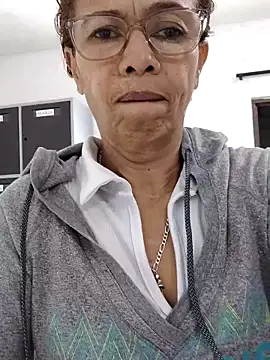 Merybeks online show from October 2025 10:38:02 AM