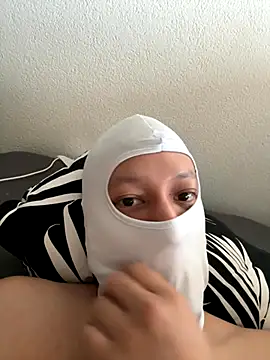 grego0007 online show from November 2025 08:13:01 AM