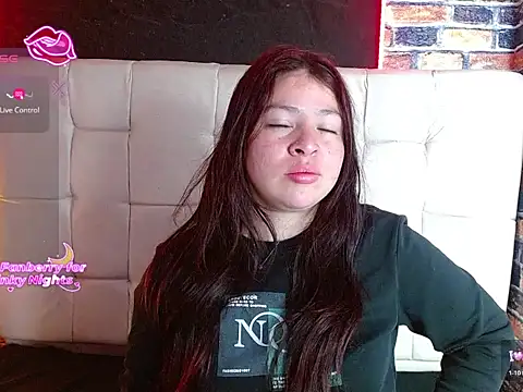 Snapshot of miadoll303av chatting on December 2025 11:37:02 AM miadoll303av online show from December 2025 11:37:02 AM