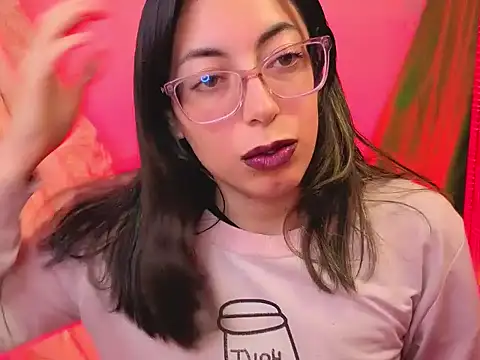 Snapshot of Miranda_sexlove_ chatting on December 2025 07:36:01 AM Miranda sexlove online show from December 2025 07:36:01 AM