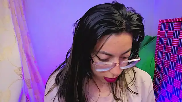 Snapshot of Miranda_sexlove_ chatting on January 2026 07:33:02 AM Miranda sexlove online show from January 2026 07:33:02 AM