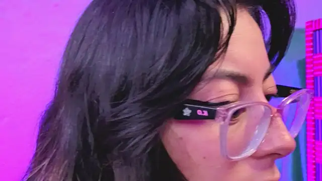 Snapshot of Miranda_sexlove_ chatting on February 2026 06:06:02 AM Miranda sexlove online show from February 2026 06:06:02 AM