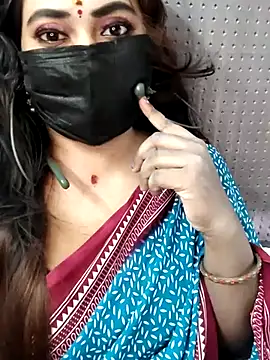 Cutie nila26 online show from October 2025 06:24:01 AM