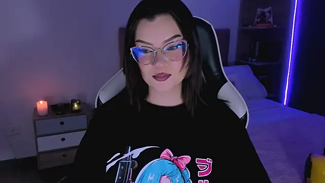 Snapshot of OphelianaRose33 chatting on October 2025 08:06:02 PM OphelianaRose33 online show from October 2025 08:06:02 PM