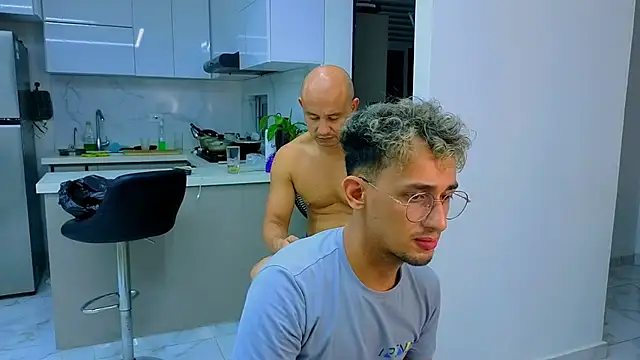 Snapshot of twoboyssex chatting on May 2026 01:44:01 AM twoboyssex online show from May 2026 01:44:01 AM