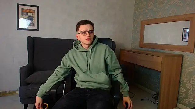 Snapshot of FelixStarkk chatting on January 2026 06:30:02 AM FelixStarkk online show from January 2026 06:30:02 AM