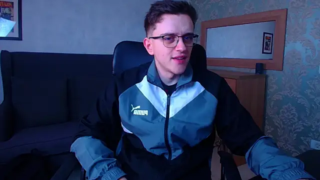 Snapshot of FelixStarkk chatting on February 2026 06:50:01 AM FelixStarkk online show from February 2026 06:50:01 AM