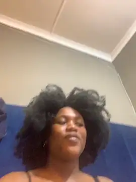 Snapshot of ItsMsBankss02 chatting on October 2025 04:37:02 PM ItsMsBankss02 online show from October 2025 04:37:02 PM