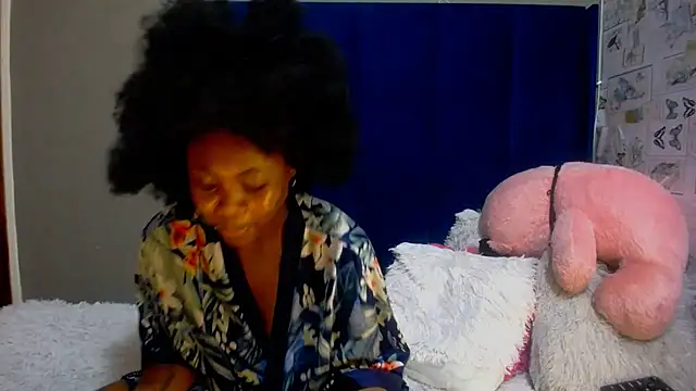 Snapshot of ItsMsBankss02 chatting on October 2025 12:13:02 PM ItsMsBankss02 online show from October 2025 12:13:02 PM