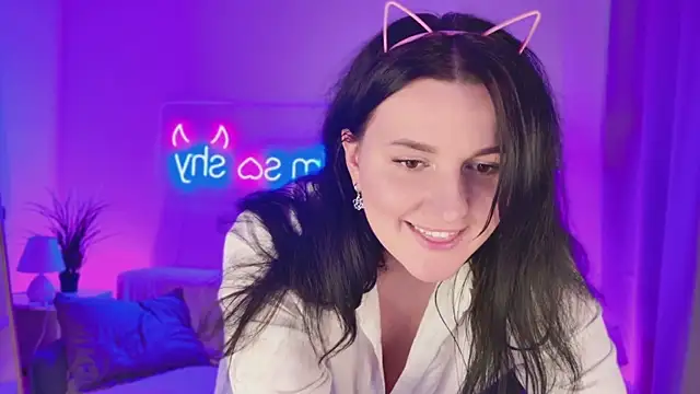 love me  tonight  online show from October 2025 02:58:02 PM