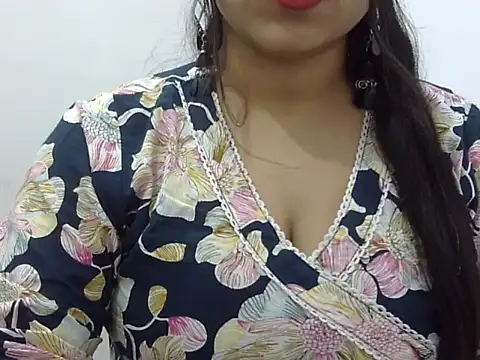 LIYO  online show from February 2026 07:32:02 AM