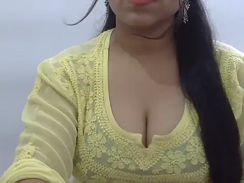 LIYO  online show from June 2026 07:46:01 AM