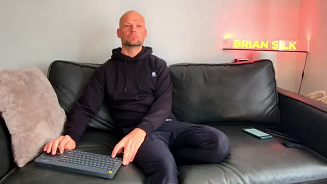 BRIANSILK77 online show from May 2026 08:21:02 AM