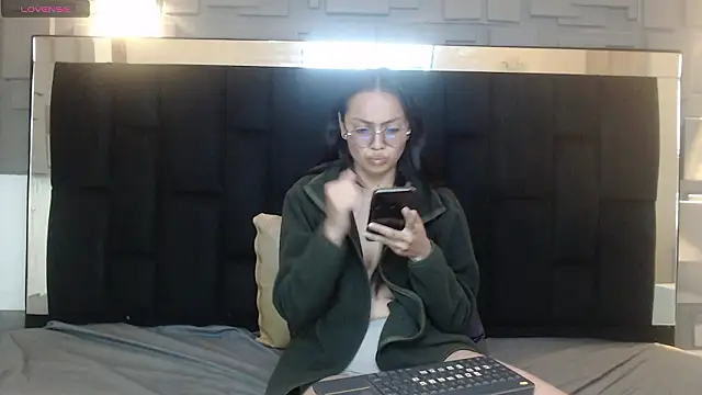 Snapshot of katalina07_1 chatting on January 2026 07:11:01 PM katalina07 1 online show from January 2026 07:11:01 PM