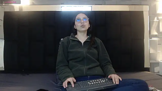 Snapshot of katalina07_1 chatting on February 2026 07:45:01 PM katalina07 1 online show from February 2026 07:45:01 PM