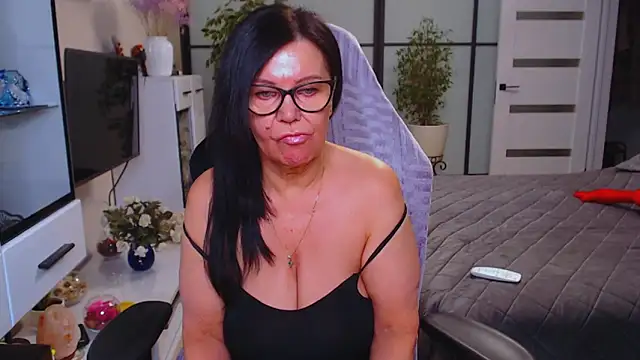 Snapshot of Anna_Blare chatting on February 2026 06:06:02 AM Anna Blare online show from February 2026 06:06:02 AM