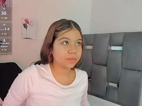 MafeStar777 online show from March 2026 04:13:01 PM