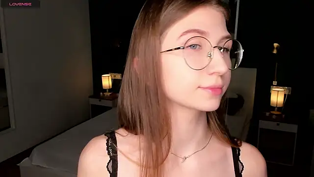 EditaBand online show from November 2025 07:48:02 PM