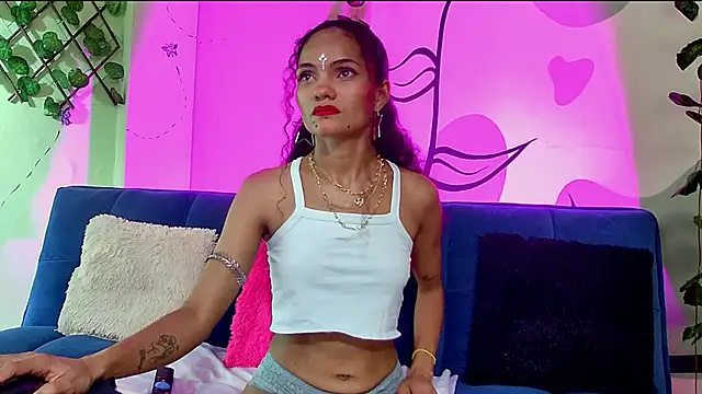 Snapshot of Karen_Ariass chatting on July 2026 02:25:01 AM Karen Ariass online show from July 2026 02:25:01 AM