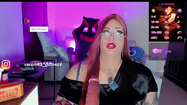 Snapshot of Sweetveronik_44 chatting on June 2026 06:03:01 AM Sweetveronik 44 online show from June 2026 06:03:01 AM
