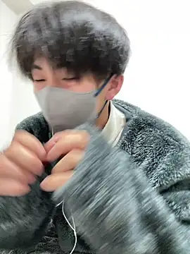 Snapshot of otouhu76 chatting on December 2025 02:02:02 PM otouhu76 online show from December 2025 02:02:02 PM