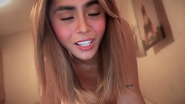 sabrina cutieee69 online show from April 2026 07:22:01 AM