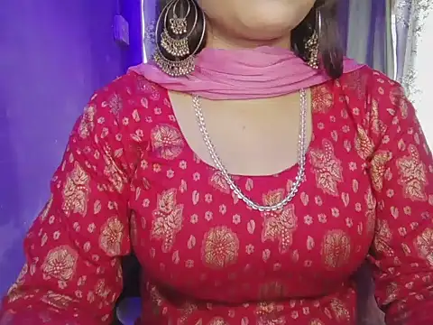 Naina 007 online show from October 2025 06:45:02 AM