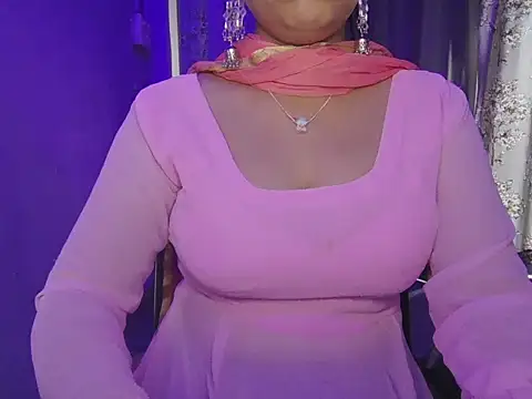 Naina 007 online show from October 2025 10:19:02 AM