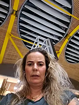 Mrs-Aurora online show from March 2026 09:37:02 PM