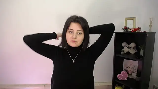 Katrin kiss  online show from February 2026 01:20:01 PM