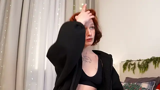 Snapshot of LeelooYolo chatting on January 2026 03:38:01 PM LeelooYolo online show from January 2026 03:38:01 PM