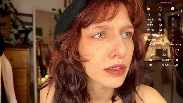 LeelooYolo online show from May 2026 05:43:01 PM