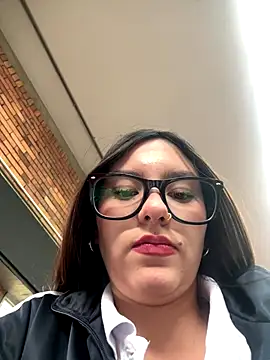 Snapshot of Katie_rawwww chatting on November 2025 01:11:02 PM Katie rawwww online show from November 2025 01:11:02 PM