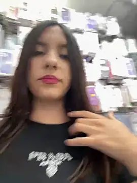 Snapshot of Katie_rawwww chatting on January 2026 04:54:02 PM Katie rawwww online show from January 2026 04:54:02 PM