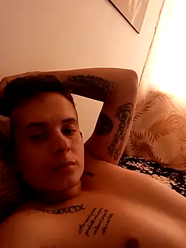 Snapshot of Jmgj912 chatting on April 2026 05:54:02 PM Jmgj912 online show from April 2026 05:54:02 PM