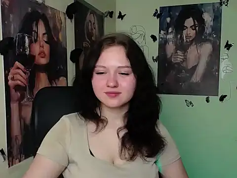 Snapshot of LadyAlice_ chatting on April 2026 05:41:02 AM LadyAlice online show from April 2026 05:41:02 AM