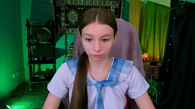 Snapshot of JulieDaniel chatting on July 2026 04:28:02 AM JulieDaniel online show from July 2026 04:28:02 AM